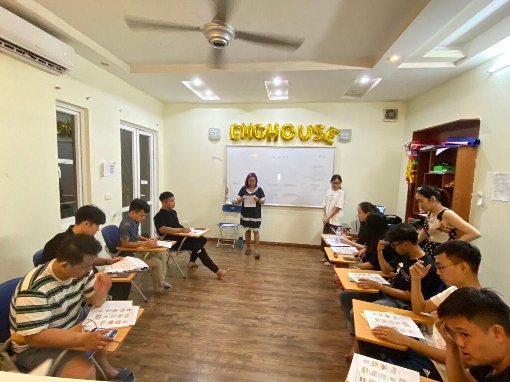 Mô hình học tiếng Anh sân bay độc lạ thu hút trẻ em tại Hanoi Connection  Ngô Thì Nhậm  Edu2Review