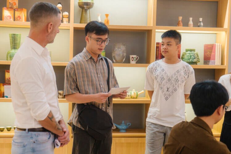 học tiếng anh nội trú